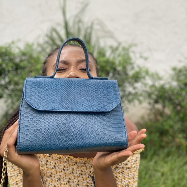 01ED9A8C-266E-4C24-88AC-968ED732B8D9